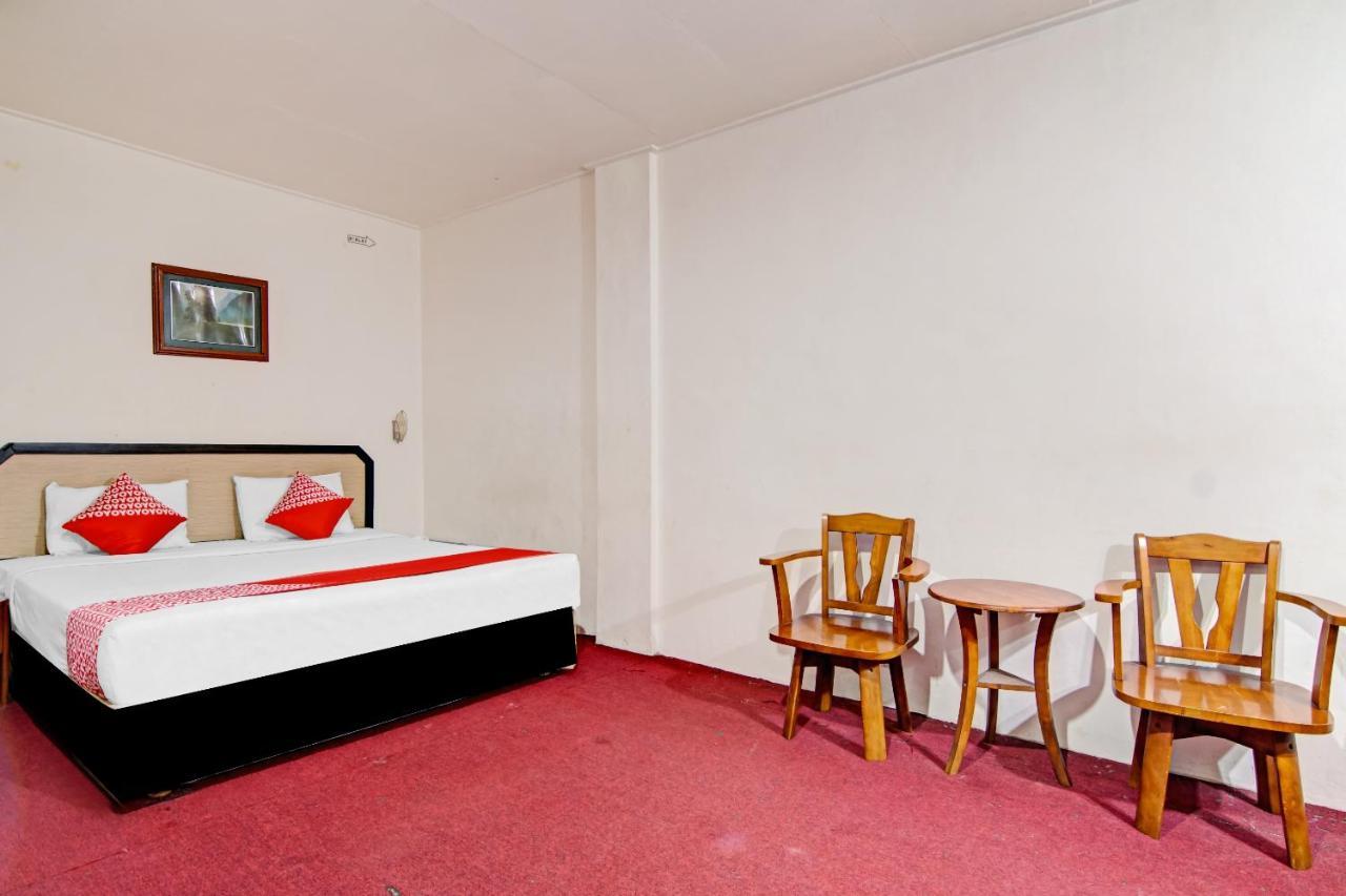 Oyo 90697 Hotel Wisata Dumai Zewnętrze zdjęcie